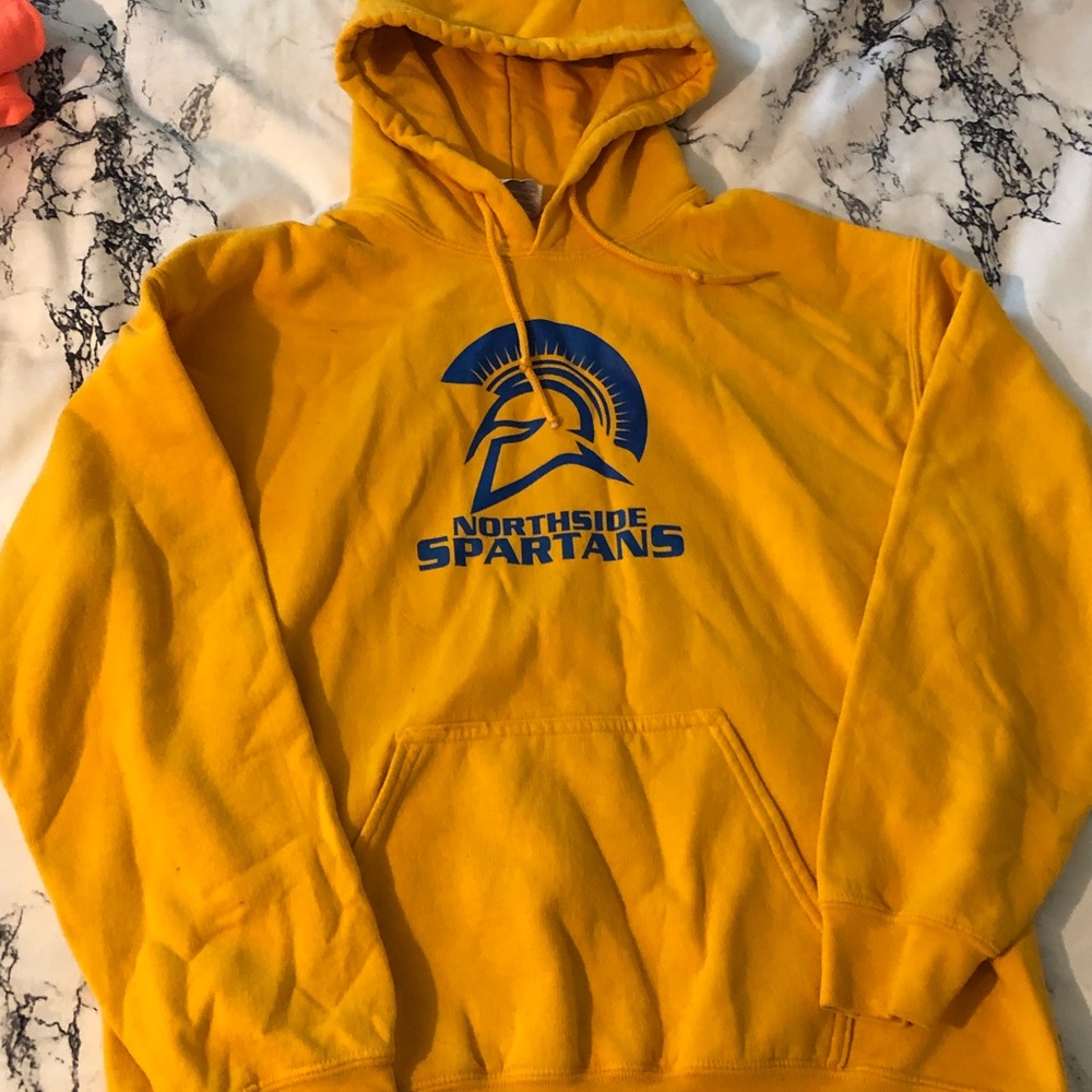 Sweatshirt bundle - Picture 8 of 16